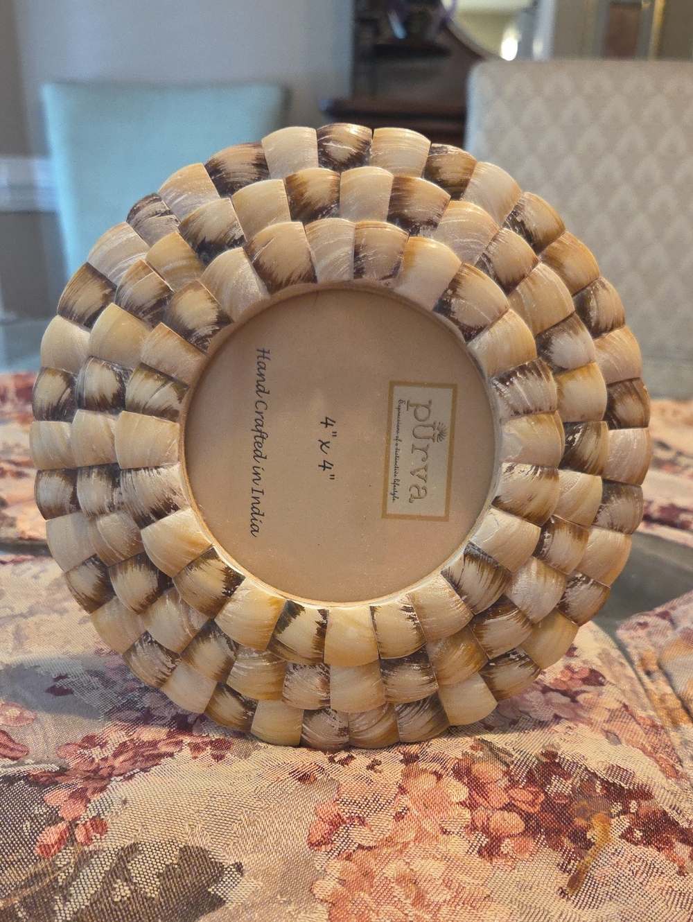 Pur Decorative Shell Mosaic Picture Frame in Cream and Brown